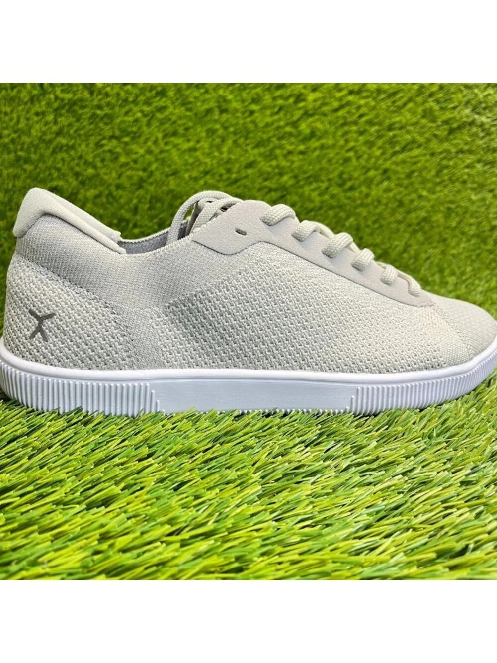 Flux Adapt Trainer Gray White Womens Size 8 Mens Size 7 Athletic Shoes Sneakers - Picture 1 of 10